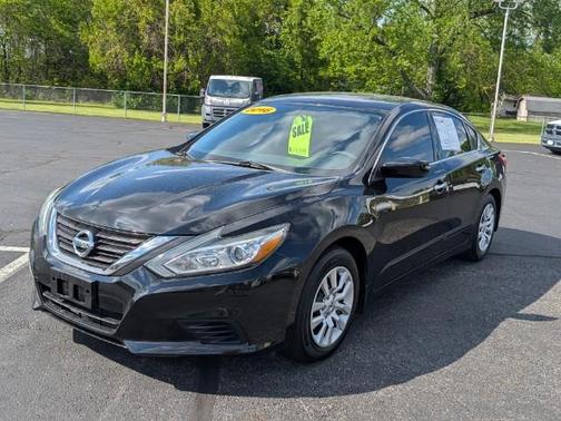 Super Black 2016 Nissan Altima 2.5 S