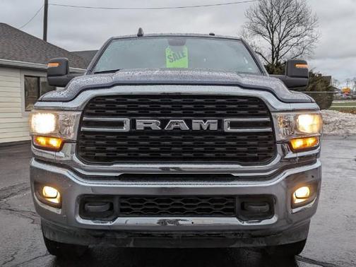 2024 RAM 2500 Big Horn Crew Cab 4x4 6'4' Box