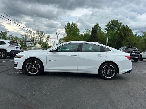 2023 Chevrolet Malibu FWD 1LT