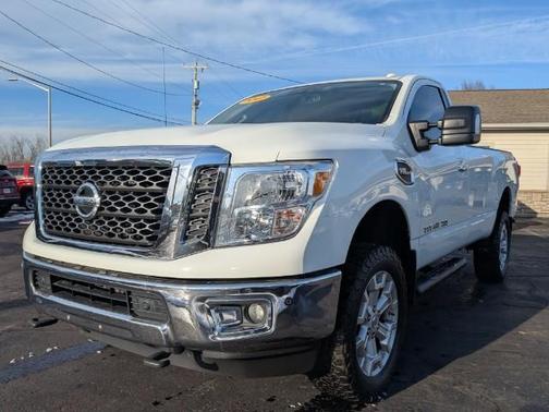 2017 Nissan Titan XD SV