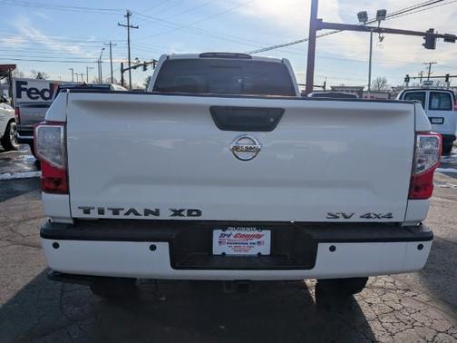 2017 Nissan Titan XD SV