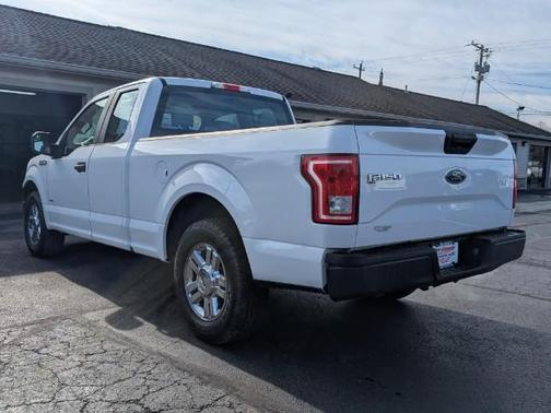 2015 Ford F-150 2WD SuperCab