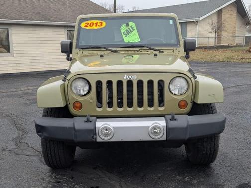 2013 Jeep Wrangler Unlimited Sahara