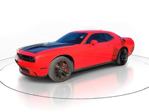 2017 Dodge Challenger SXT