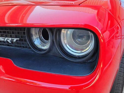 2016 Dodge Challenger SRT Hellcat