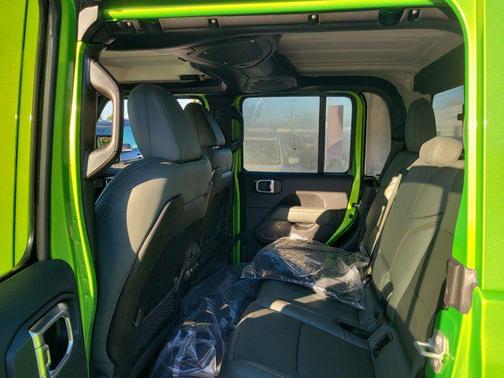 2026 Jeep Gladiator Mojave 4x4