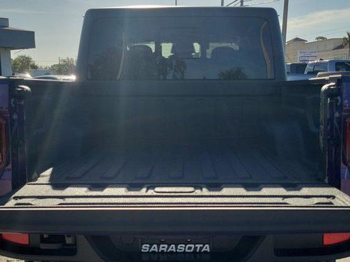 2026 Jeep Gladiator Willys 4x4