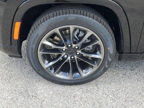 2025 Jeep Grand Wagoneer L Obsidian 4x4