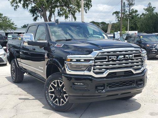 2025 RAM 2500 Limited Crew Cab 4x4 6'4' Box