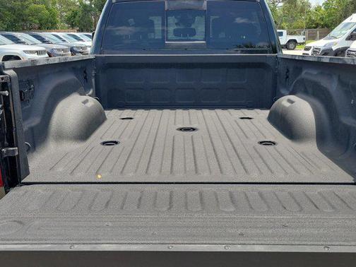 2025 RAM 2500 Laramie Crew Cab 4x4 6'4' Box