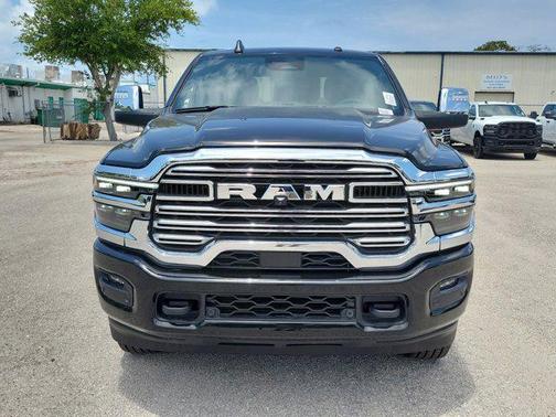 2025 RAM 2500 Laramie Crew Cab 4x4 6'4' Box