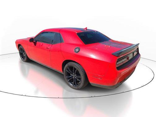 2017 Dodge Challenger SXT