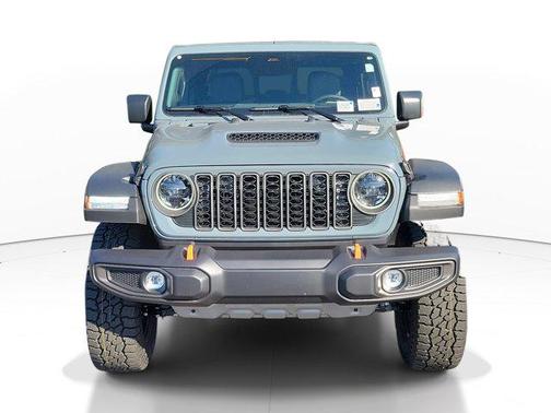 2026 Jeep Gladiator Mojave 4x4