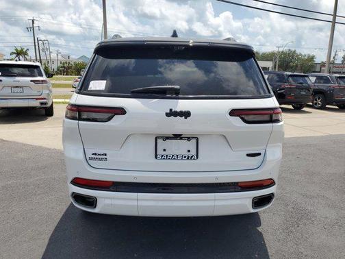 2025 Jeep Grand Cherokee L Summit Reserve