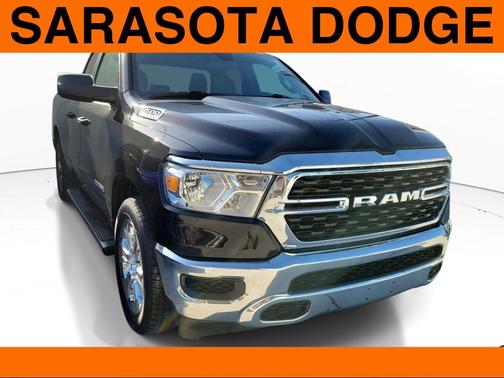 Diamond Black Crystal Pearlcoat 2023 RAM 1500 Big Horn/Lone Star
