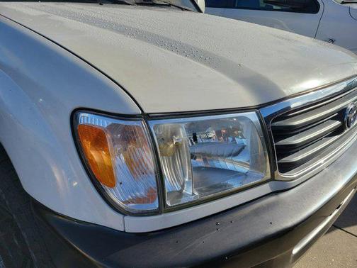 1999 Toyota Land Cruiser Base