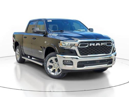 Diamond Black Crystal Pearlcoat 2026 RAM 1500 Big Horn/Lone Star