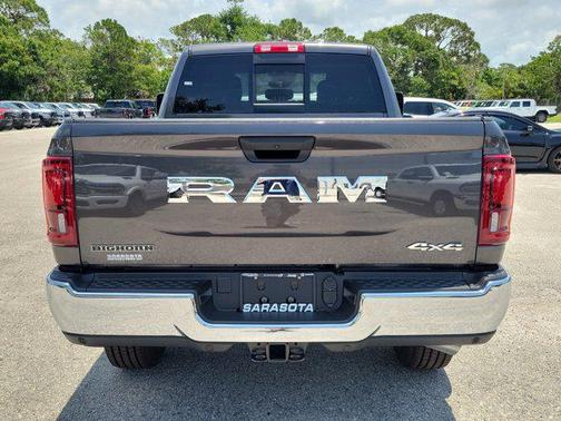 2025 RAM 2500 Big Horn Crew Cab 4x4 6'4' Box