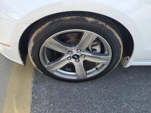 2014 Ford Mustang GT Premium