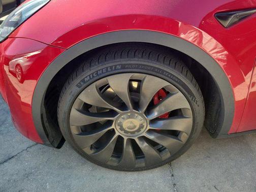 2023 Tesla Model Y Performance Dual Motor All-Wheel Drive