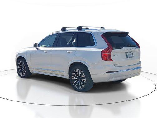 2023 Volvo XC90 Recharge Plug-In Hybrid T8 Core Bright Theme