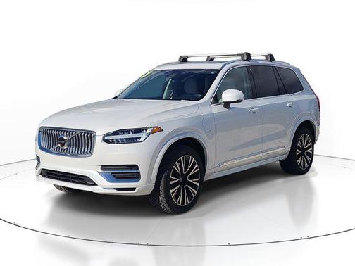 2023 Volvo XC90 Recharge Plug-In Hybrid T8 Core Bright Theme