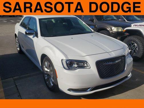 2021 Chrysler 300 Touring