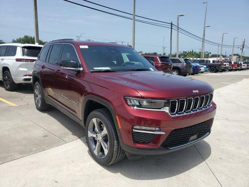 2025 Jeep Grand Cherokee Limited X