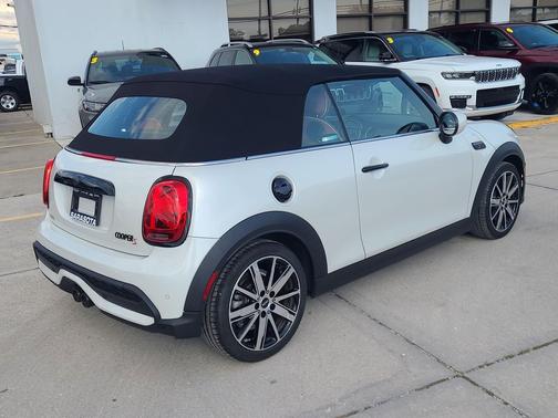 Nanuq White Metallic 2024 MINI Convertible Cooper S