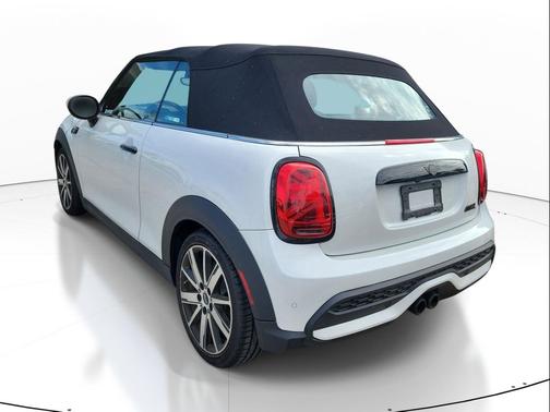 Nanuq White Metallic 2024 MINI Convertible Cooper S