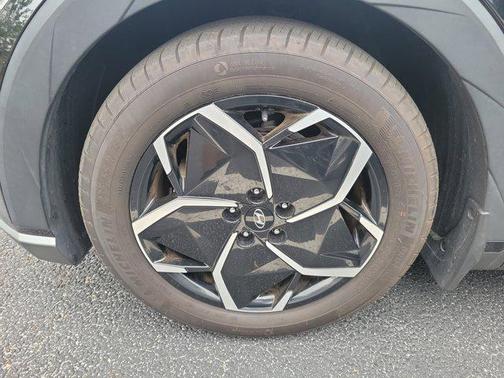 2022 Hyundai IONIQ 5 SEL