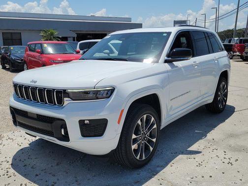 2025 Jeep Grand Cherokee Overland