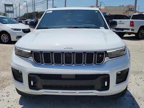 2025 Jeep Grand Cherokee Overland