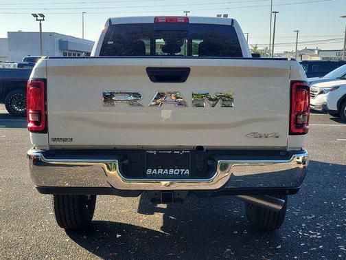 2026 RAM 3500 Tradesman Crew Cab 4x4 6'4' Box