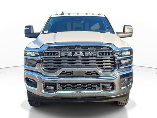 2026 RAM 3500 Tradesman Crew Cab 4x4 6'4' Box
