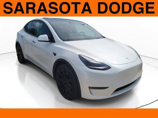 2023 Tesla Model Y Long Range Dual Motor All-Wheel Drive