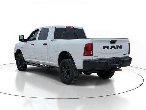2025 RAM 3500 Tradesman Crew Cab 4x4 6'4' Box