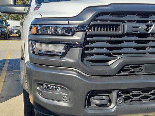 2025 RAM 3500 Tradesman Crew Cab 4x4 6'4' Box