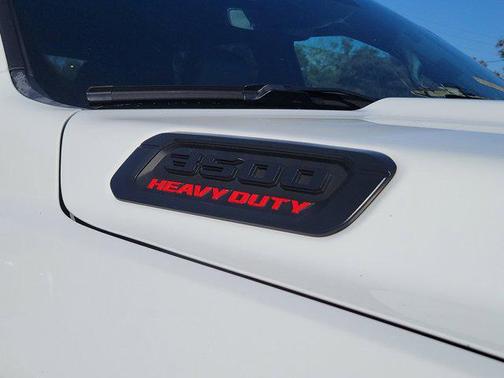 2025 RAM 3500 Tradesman Crew Cab 4x4 6'4' Box