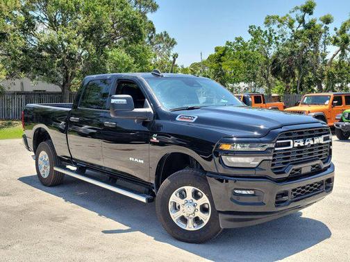 2025 RAM 2500 Lone Star Crew Cab 4x4 6'4' Box
