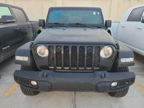 2022 Jeep Gladiator Sport