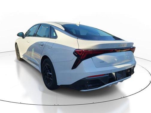 Snow White Pearl 2025 Kia K5 LXS