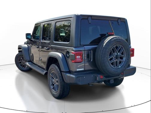 Granite Crystal Metallic Clearcoat 2026 Jeep Wrangler Sport S