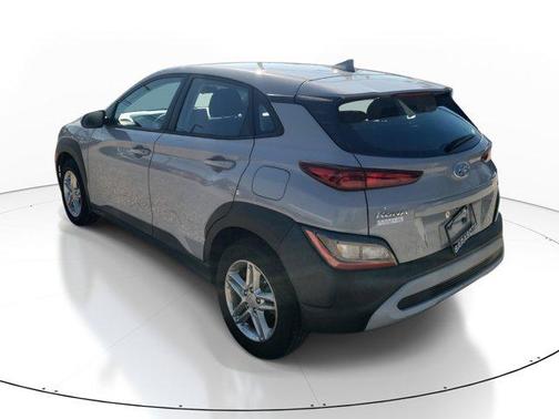 2022 Hyundai KONA SE