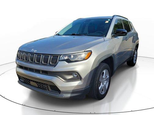 Billet Silver Metallic Clearcoat 2022 Jeep Compass Latitude