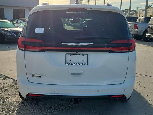 2026 Chrysler Pacifica L