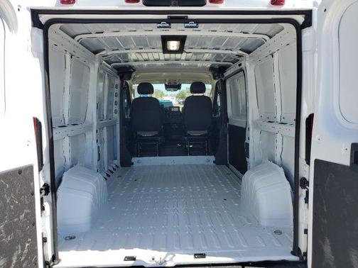 2025 RAM ProMaster 2500 Base