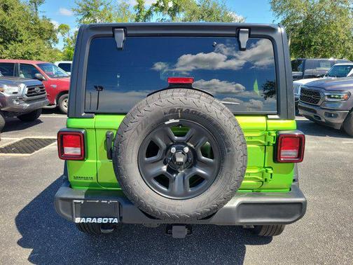 2025 Jeep Wrangler Sport