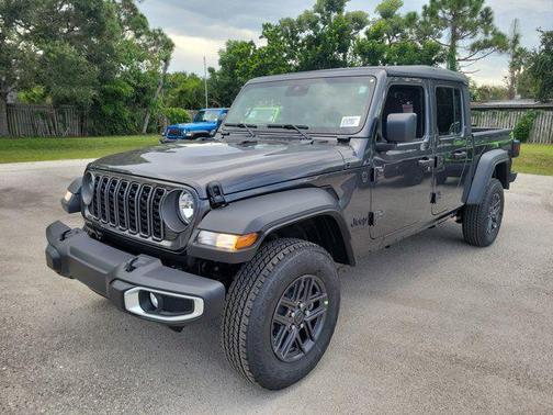 2025 Jeep Gladiator Sport S