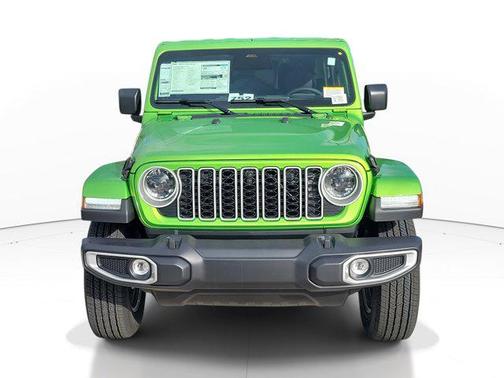 2026 Jeep Wrangler 4-Door Sahara 4x4